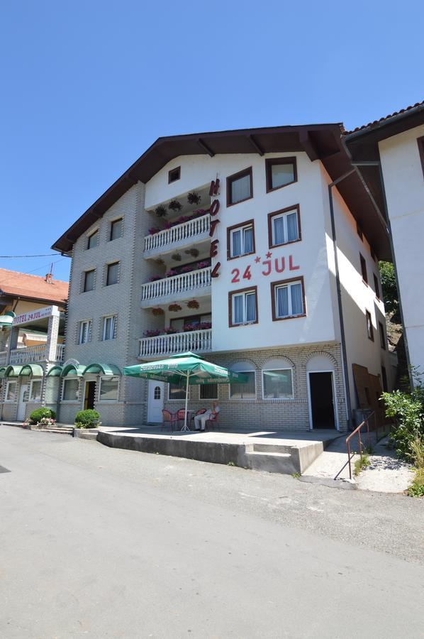 Hotel 24 Jul Pljevlja Exterior photo